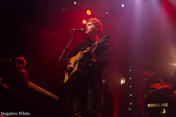 Kodaline: Vier Iren im Komplex 457